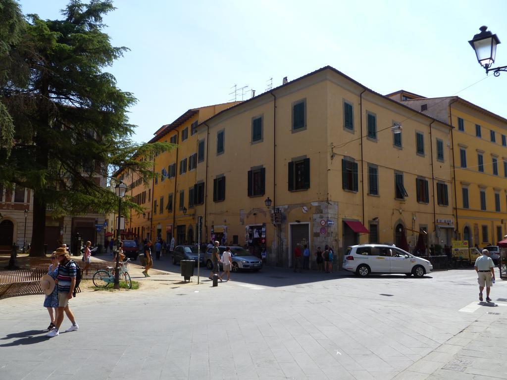 Time Out Hotel Pisa Exterior foto